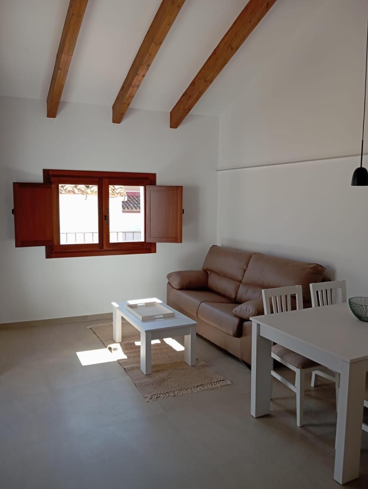 Apartamentos Turisticos La Bodegueta Utiel Exteriör bild